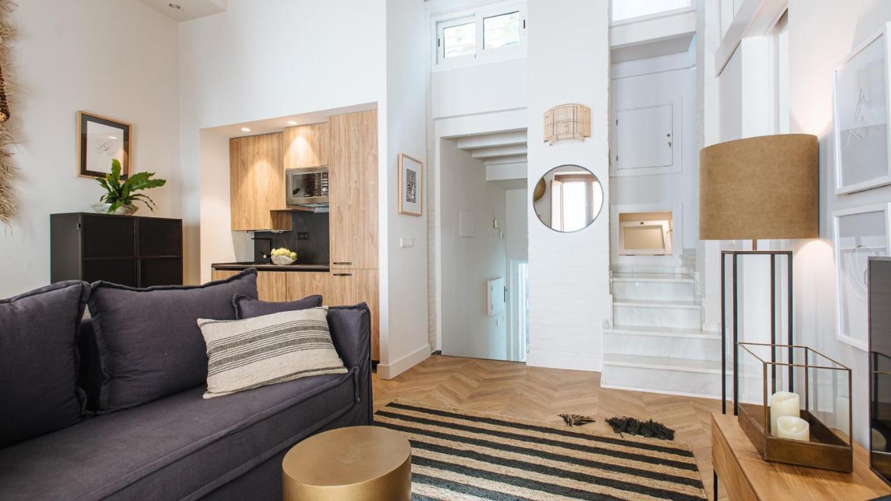 R26 Suites Sevilla 外观 照片