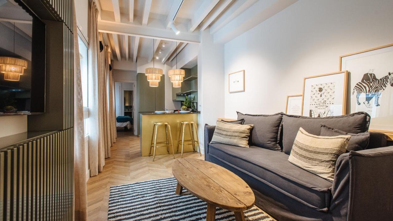 R26 Suites Sevilla 外观 照片