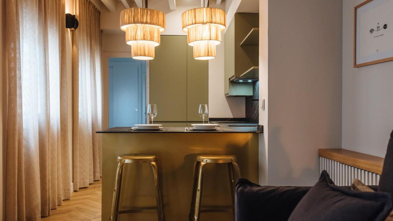 R26 Suites Sevilla 外观 照片