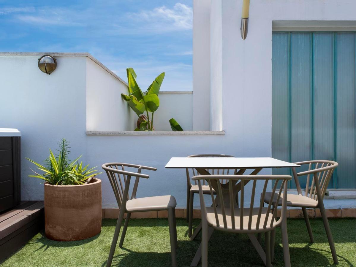 R26 Suites Sevilla 外观 照片